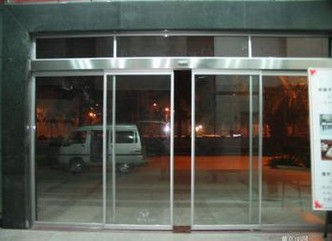 商場(chǎng)自動(dòng)感應(yīng)門(mén) 商場(chǎng)自動(dòng)感應(yīng)門(mén)