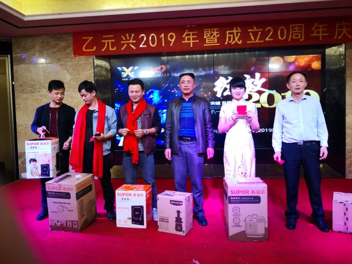 時(shí)光 時(shí)光